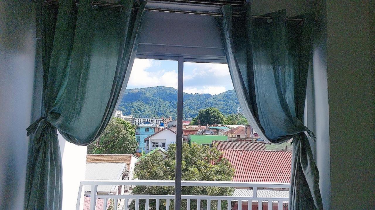 Cinderella Residence Patong Exterior photo