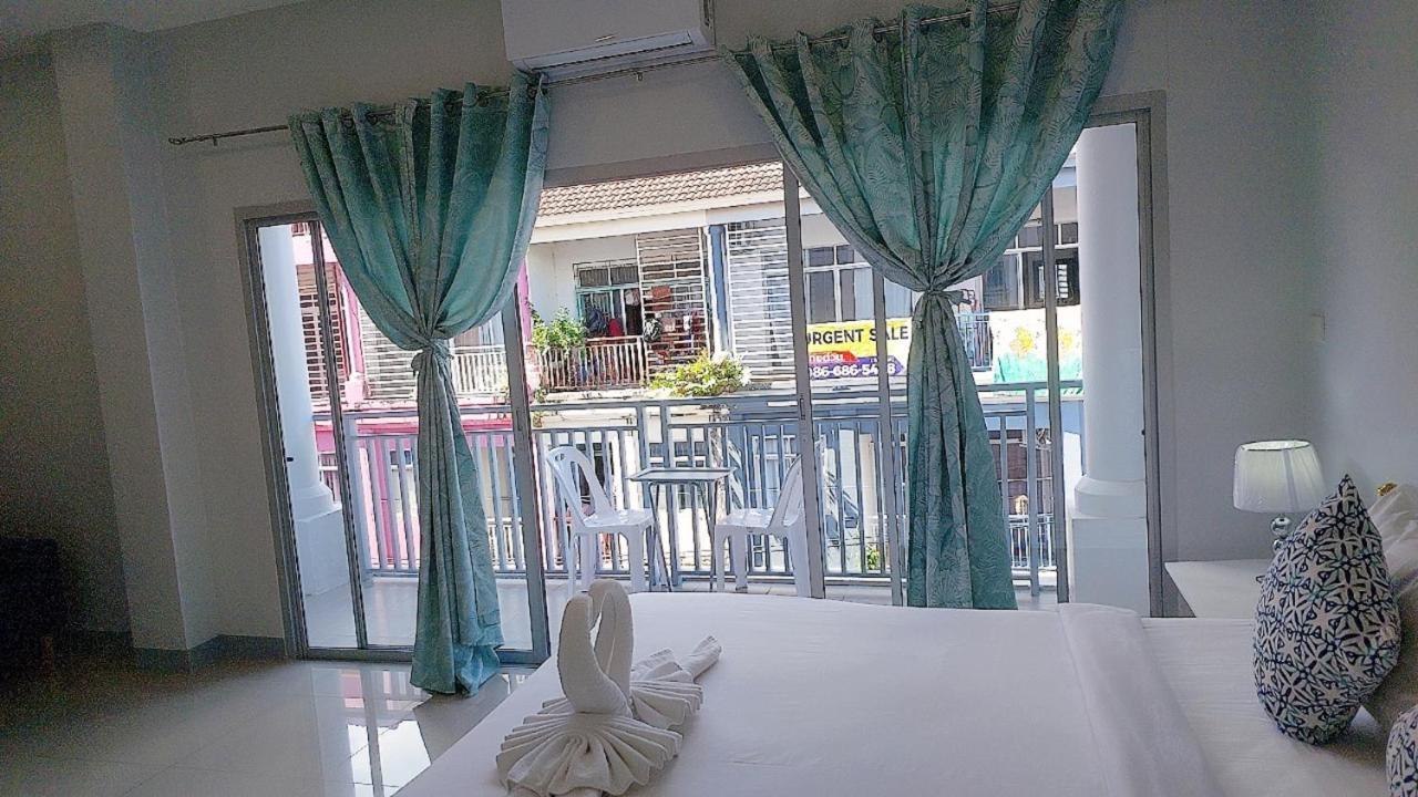 Cinderella Residence Patong Exterior photo